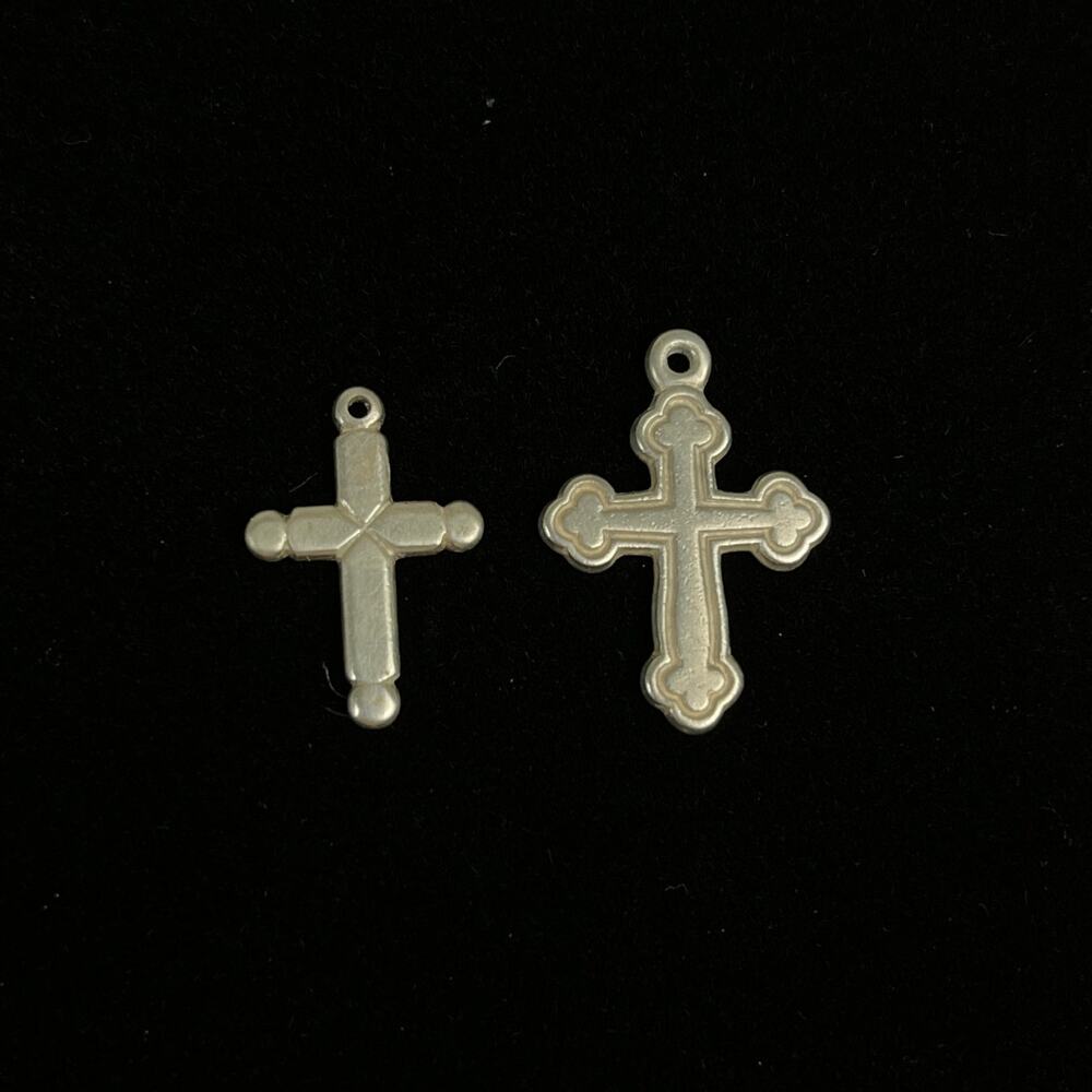 Retired James Avery Sterling Silver Trefoil Cross Charm Pendant Signed